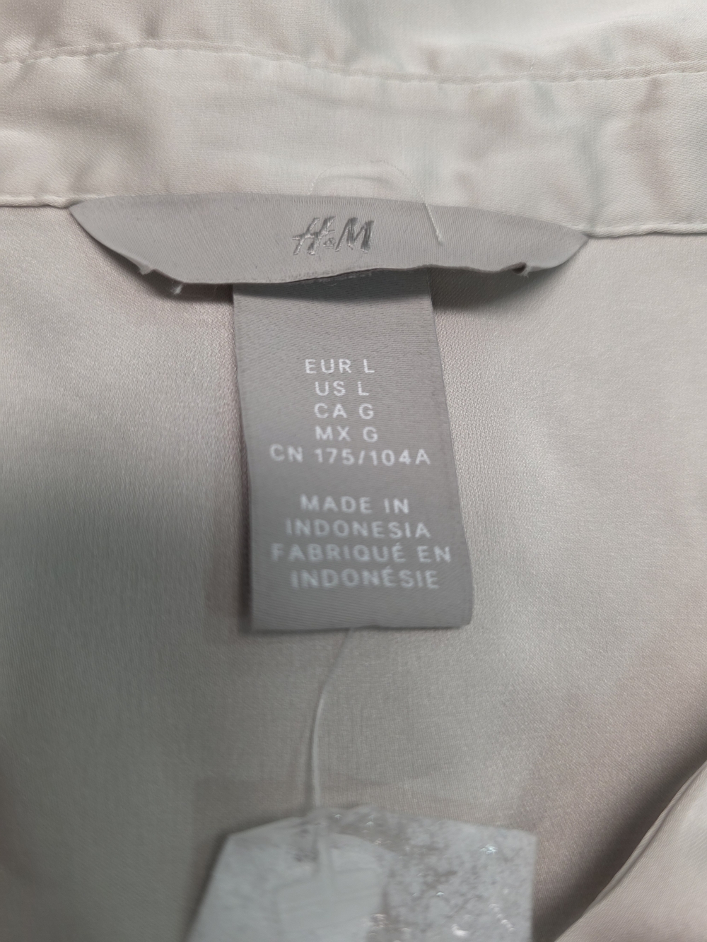 H&M Womens Long-Sleeve Satin Blouse Shirt — Beige - Picture 3 of 5